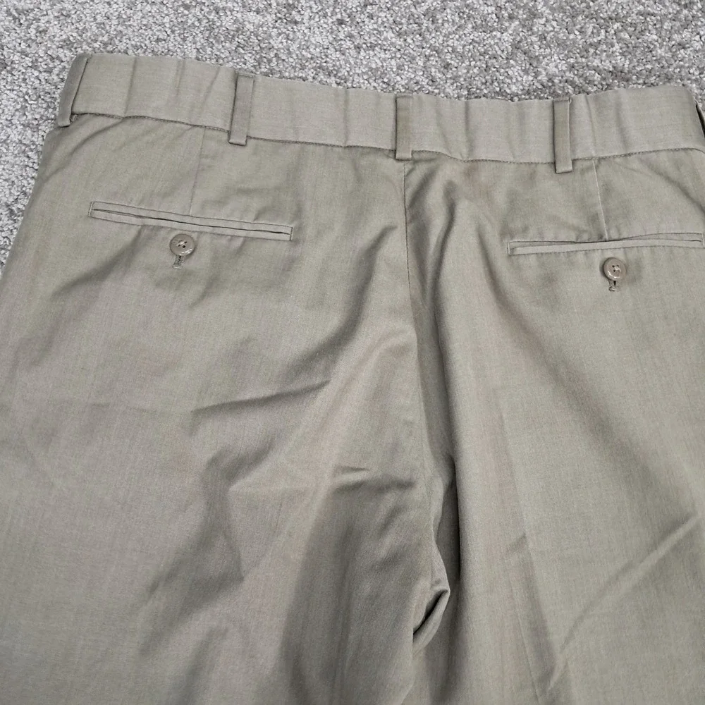 Stafford Travel Mens Classic Fit Khaki Tan Dress Pants 36x30 Flat Front Slacks